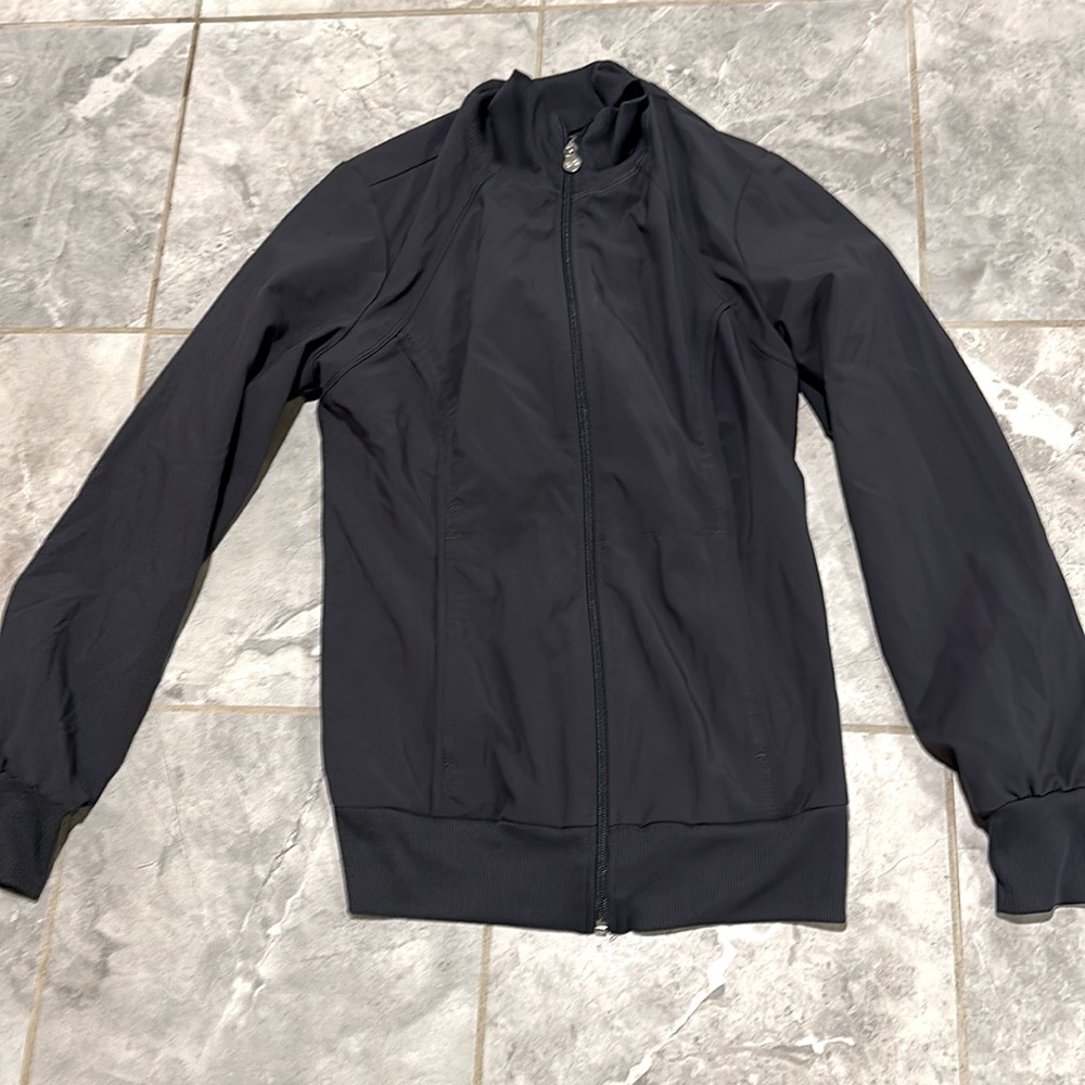 Cherokee infinity scrub jacket